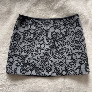 Grey & black floral wool knit mini skirt with leather waist trim | Size M